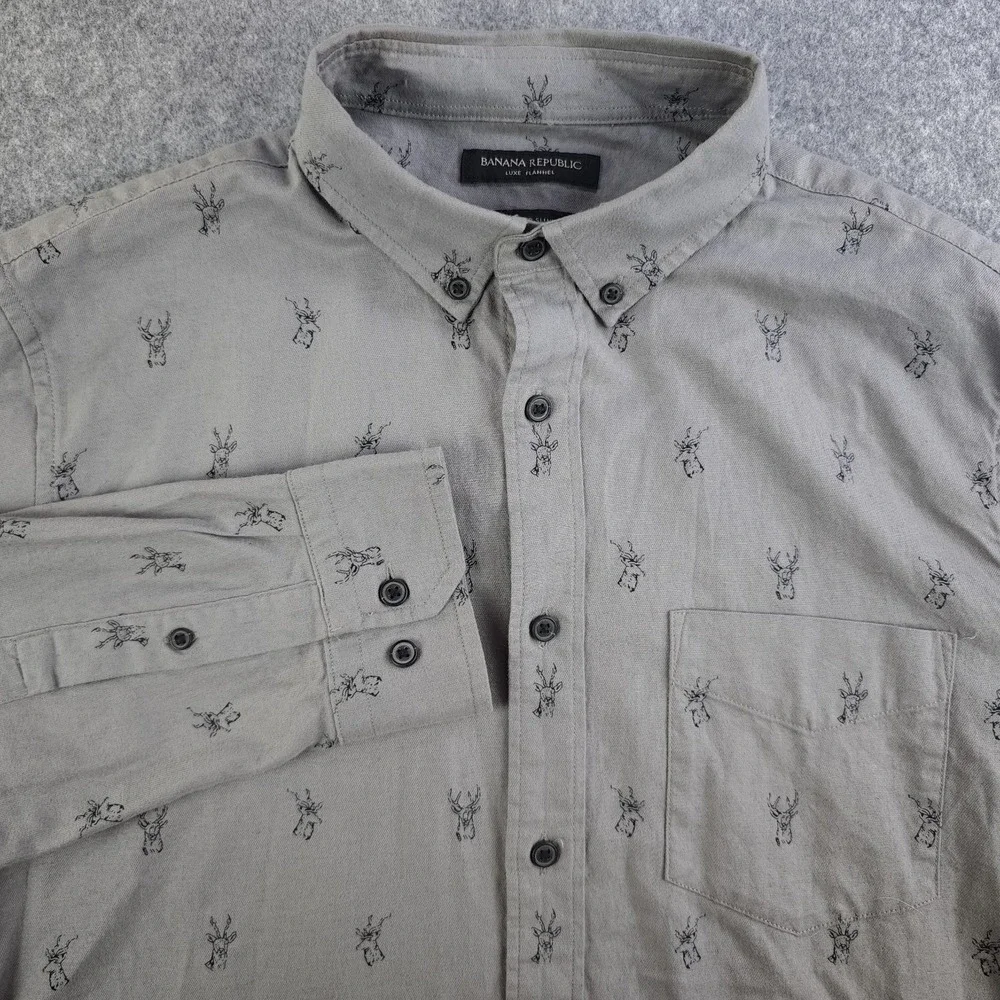 Banana Republic Luxe Flannel Shirt Mens Medium Slim Untucked Gray Deer Print